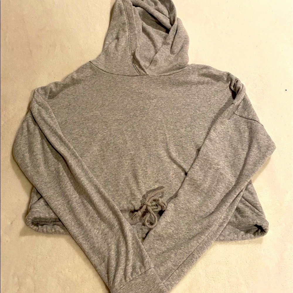 colsie cropped sweatshirt